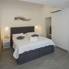 Отель Central Old Town Rooms комната для гостей фото 4