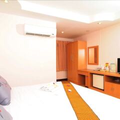 Bed by Tha-Pra Hotel and Apartment комната для гостей фото 4