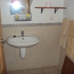 Отель Hostal Fenix Испания, Херес-де-ла-Фронтера - отзывы, цены и фото номеров - забронировать отель Hostal Fenix онлайн ванная
