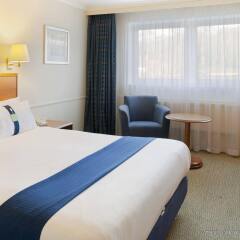 Отель Holiday Inn Edinburgh Эдинбург комната для гостей