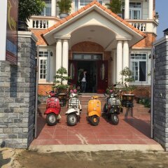 Отель Beautiful Moon Hoi An Villa парковка