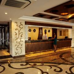 Santa Marina Hotel интерьер отеля
