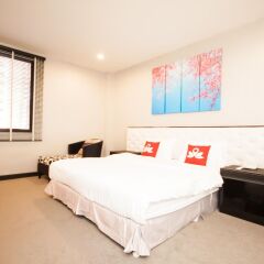 Отель ZEN Premium Sukhumvit 33 комната для гостей фото 5