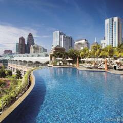 Отель Mandarin Oriental Kuala Lumpur бассейн