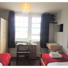 The Downs Hotel комната для гостей