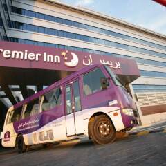 Отель Premier Inn Abu Dhabi Capital Centre спортивное сооружение