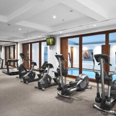 Отель Courtyard by Marriott Tbilisi фитнесс-зал фото 2