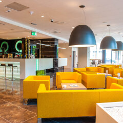 Q Hotel Plus Wroclaw гостиничный бар фото 2
