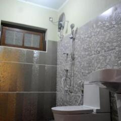 Отель Highcliffe Holiday Bungalow Шри-Ланка, Амбевелла - отзывы, цены и фото номеров - забронировать отель Highcliffe Holiday Bungalow онлайн ванная фото 2