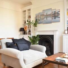 Отель 1 Bedroom Primrose Hill Apartment Великобритания, Лондон - отзывы, цены и фото номеров - забронировать отель 1 Bedroom Primrose Hill Apartment онлайн комната для гостей фото 5