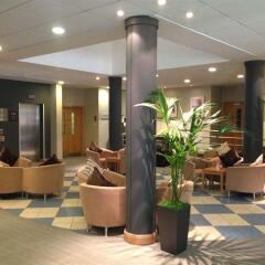 Отель De Vere Venues Cheadle House интерьер отеля