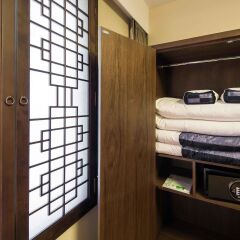 Отель ibis Styles Ambassador Seoul Gangnam Южная Корея, Сеул - 2 отзыва об отеле, цены и фото номеров - забронировать отель ibis Styles Ambassador Seoul Gangnam онлайн сейф в номере