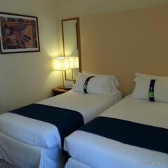 Отель Holiday Inn Milan Linate Airport Пескьера-Борромео комната для гостей фото 4