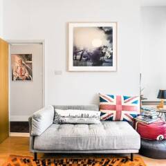 Отель Bright 1BR Home Near Arsenal Stadium W/balcony комната для гостей фото 3