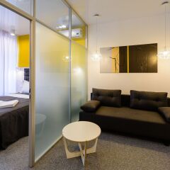 Гостиница Partner Guest House Klovskyi комната для гостей фото 3