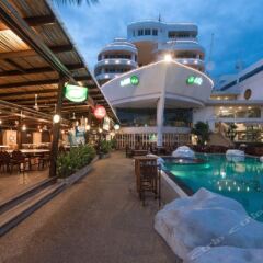 A-One New Wing Hotel бассейн фото 2