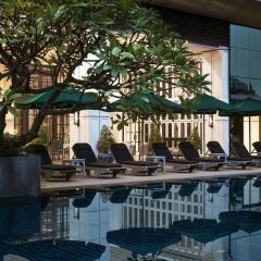 Отель Le Royal Meridien, Plaza Athenee Bangkok бассейн фото 2