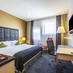Гостиница Crowne Plaza Санкт-Петербург Аэропорт комната для гостей фото 14