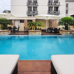 BON Hotel Abuja бассейн фото 3