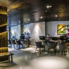 Lan Lan 2 Hotel гостиничный бар