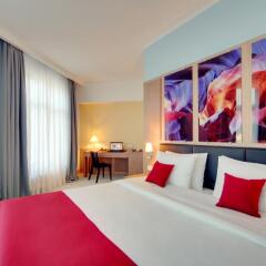 Гостиница Golden Tulip Rosa Khutor (Голден Тюлип Роза Хутор) в Красной Поляне - забронировать гостиницу Golden Tulip Rosa Khutor (Голден Тюлип Роза Хутор), цены и фото номеров Красная Поляна комната для гостей фото 2