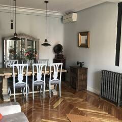 Апартаменты Stay at Home Madrid Apartments VIII гостиничный бар