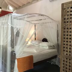 Отель Thambapanni Retreat Унаватуна сейф в номере
