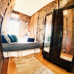 Отель Lollipop Flats Plaza Mayor Suite комната для гостей