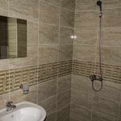 Отель Radina Family Hotel Болгария, Равда - отзывы, цены и фото номеров - забронировать отель Radina Family Hotel онлайн ванная фото 2
