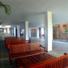 Отель The Long Beach Resort интерьер отеля