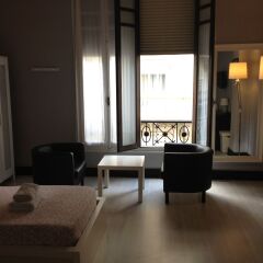 Отель B&B Hi Valencia Cánovas комната для гостей фото 3