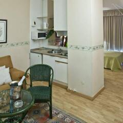 Отель Flateli 430 Bcn в номере фото 2