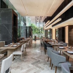 Отель DoubleTree by Hilton Bangkok Ploenchit Бангкок питание