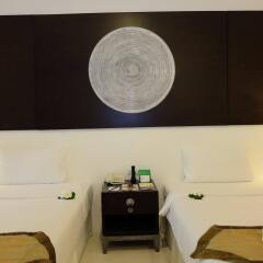 Отель Nai Yang Beach Resort & Spa в номере