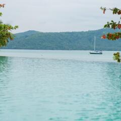 Отель My Beach Resort Phuket бассейн