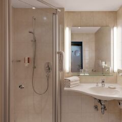 City Hotel Muenchen Мюнхен ванная