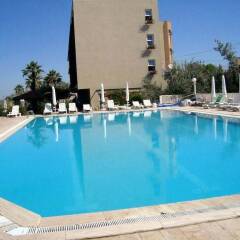 Dikili Sunset Club Турция, Дикили - отзывы, цены и фото номеров - забронировать отель Dikili Sunset Club онлайн бассейн