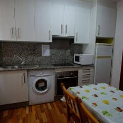 Отель Hostal Carbonara Испания, Ла-Корунья - отзывы, цены и фото номеров - забронировать отель Hostal Carbonara онлайн в номере