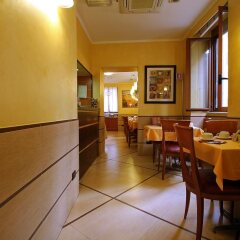 Hotel Lirico питание