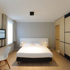 Отель Hilton Garden Inn Brussels City Centre Бельгия, Брюссель - 4 отзыва об отеле, цены и фото номеров - забронировать отель Hilton Garden Inn Brussels City Centre онлайн комната для гостей фото 4