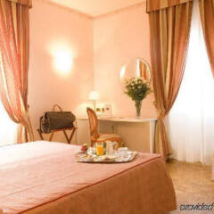 Hotel Sirmione в номере