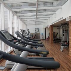Radisson Blu Hotel, Ajman фитнесс-зал фото 4