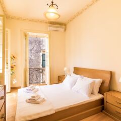 Отель Luxury Seaview Apartment in the Heart of Old Town Греция, Корфу - отзывы, цены и фото номеров - забронировать отель Luxury Seaview Apartment in the Heart of Old Town онлайн сейф в номере