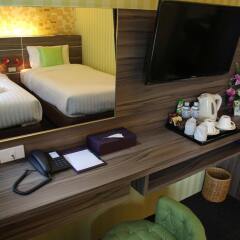 Отель Pakdee Bed And Breakfast Бангкок удобства в номере фото 2