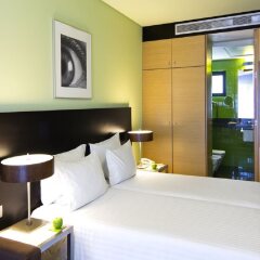 Отель SANA Capitol Hotel Португалия, Лиссабон - 1 отзыв об отеле, цены и фото номеров - забронировать отель SANA Capitol Hotel онлайн комната для гостей фото 5