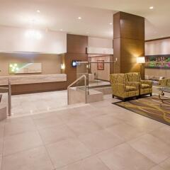 Отель Holiday Inn Vancouver Centre Канада, Ванкувер - отзывы, цены и фото номеров - забронировать отель Holiday Inn Vancouver Centre онлайн интерьер отеля фото 2
