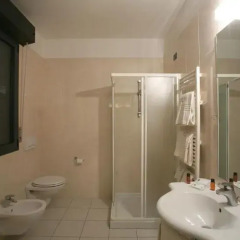 Suite Domus Hotel ванная