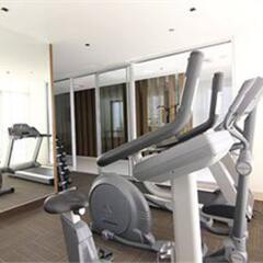 Отель Jasmine Resort Бангкок фитнесс-зал