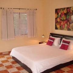 Hotel Puerta del Sol Phuket комната для гостей