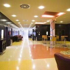 Отель Novotel Barcelona Cornella Испания, Корнелья-де-Льобрегат - отзывы, цены и фото номеров - забронировать отель Novotel Barcelona Cornella онлайн интерьер отеля